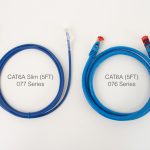 Vertical Cable Patch Cord Ultradelgado CAT6A, 28AWG, chaqueta PVC, 0.50 pies o 1 pie.